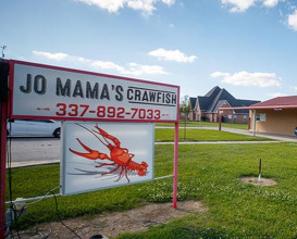 Dinner at Jo Mama’s Crawfish
