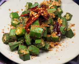 Dinner at NOI SAMRUB BAR & EATERY