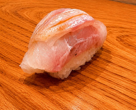 Lunch at 千代鮨