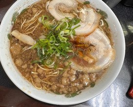 Dinner at Onomichi Ramen Ichcho (尾道ラーメン 一丁)