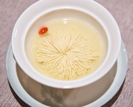 Dinner at Duddell's 都爹利會館
