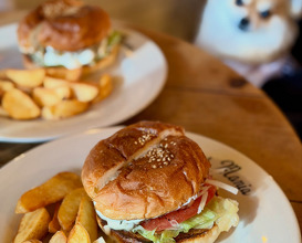 Dinner at Burger Mania 広尾｜Hiroo