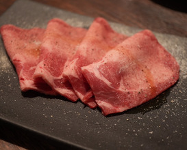 Dinner at 和牛ホルモン一頭買い うしはち 五反田