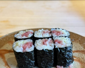Dinner at 鮨 三心 - Sushi SANSHIN