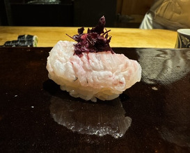 Dinner at 鮨 三心 - Sushi SANSHIN