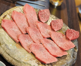 Dinner at Akasaka Raimon (赤坂 らいもん)