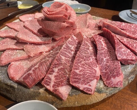 Dinner at Akasaka Raimon (赤坂 らいもん)