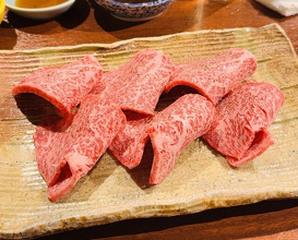 Dinner at Akasaka Raimon (赤坂 らいもん)