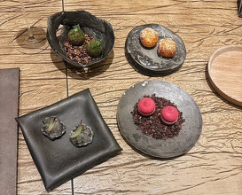 Dinner at レヴォ - L’évo