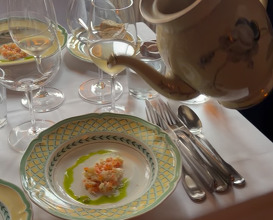 Dinner at Áarstova