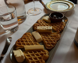 Dinner at Áarstova