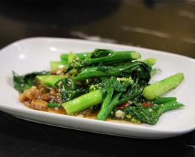 Dinner at Lerdtip Wang Hin