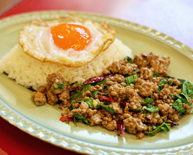 Dinner at กะเพราตาแป๊ะ