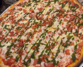 Dinner at La Gondola Pizzeria