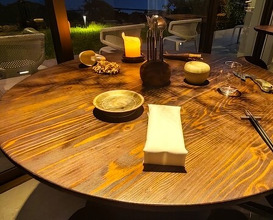 Dinner at 6 SIX