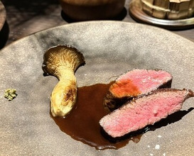 Dinner at 6 SIX