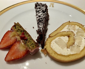 Dinner at APICIUS