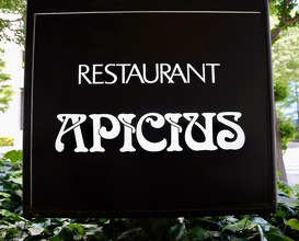 Dinner at APICIUS