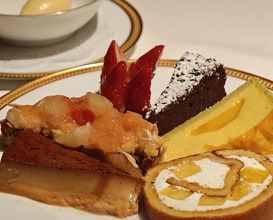 Dinner at APICIUS