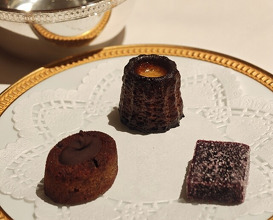 Dinner at APICIUS