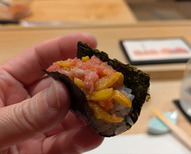 Dinner at Sushi Dokoro Arima (鮨処 有馬)