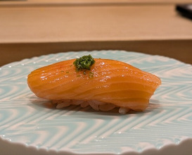 Dinner at Sushi Dokoro Arima (鮨処 有馬)