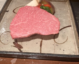 Dinner at caravan (キャラバン)