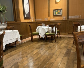 Dinner at Chez Inno (シェ・イノ)