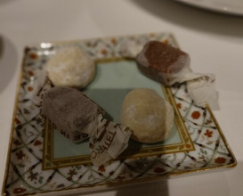 Dinner at Chez Inno (シェ・イノ)