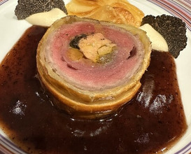 Dinner at Chez Inno (シェ・イノ)