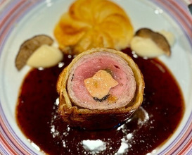 Dinner at Chez Inno (シェ・イノ)