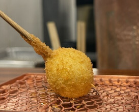 Dinner at kushikatsu daibon (串かつ だいぼん)