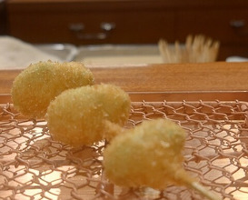 Dinner at kushikatsu daibon (串かつ だいぼん)
