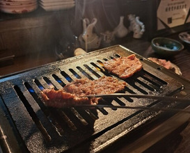 Dinner at Shinya Yakiniku Daichan (深夜焼肉 だいちゃん)