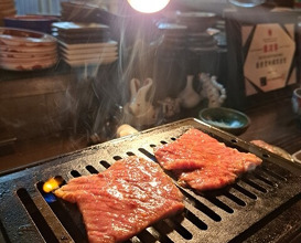 Dinner at Shinya Yakiniku Daichan (深夜焼肉 だいちゃん)