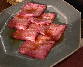 Dinner at Shinya Yakiniku Daichan (深夜焼肉 だいちゃん)