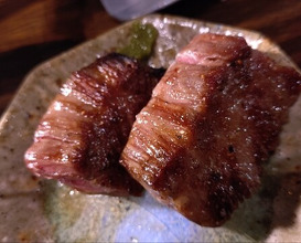 Dinner at Shinya Yakiniku Daichan (深夜焼肉 だいちゃん)