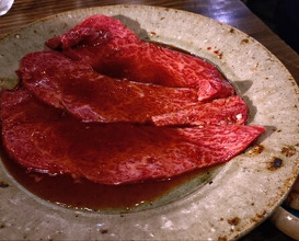 Dinner at Shinya Yakiniku Daichan (深夜焼肉 だいちゃん)