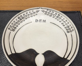Dinner at Den (傳)
