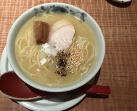 Dinner at Eragon (永来権)