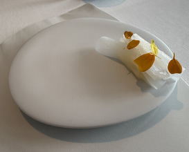 Dinner at ESqUISSE (エスキス)