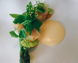 Dinner at ESqUISSE (エスキス)