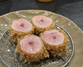 Dinner at Tonkatsu Fujii (とんかつ ふじ井)
