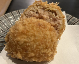 Dinner at Tonkatsu Fujii (とんかつ ふじ井)