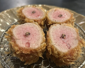 Dinner at Tonkatsu Fujii (とんかつ ふじ井)