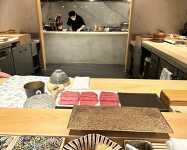 Dinner at Sushi Fujinaga (鮓 ふじなが)