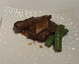 Dinner at Chinese Hanten Fureika (中国飯店 富麗華)