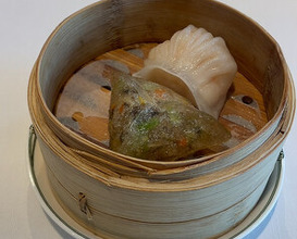 Dinner at Chinese Hanten Fureika (中国飯店 富麗華)