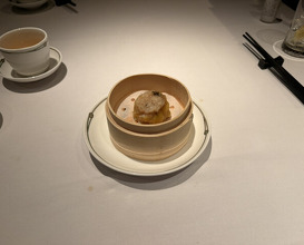 Dinner at Chinese Hanten Fureika (中国飯店 富麗華)