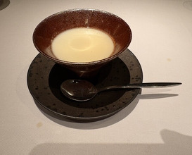 Dinner at Chinese Hanten Fureika (中国飯店 富麗華)